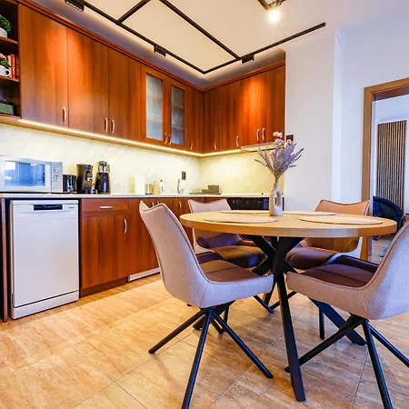 Yeti Grand Monastery Apartamento