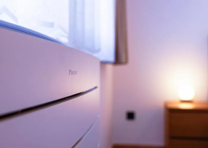 Yeti Grand Monastery アパート